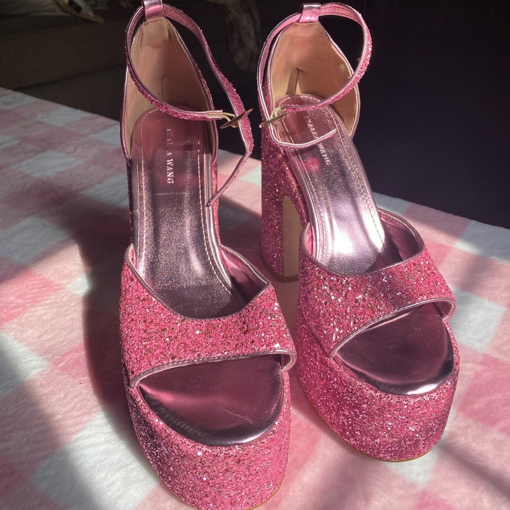 Azalea wang pink sparkle glitter platform heels - Picture 2 of 6